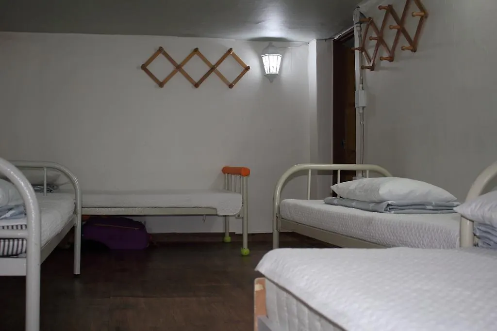 Hongdae Orange Guesthouse Сеул Хостел